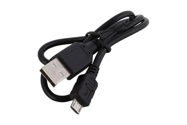 PROPOJOVACÍ KABEL ZASTŘIHAVAČE CS-00145175, 1M - Použitý