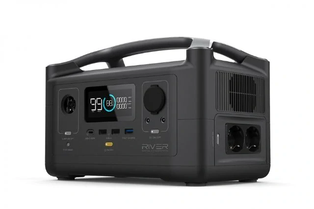 Pronájem - Bateriová stanice 230V, 12V, 5V kapacita 720 Wh