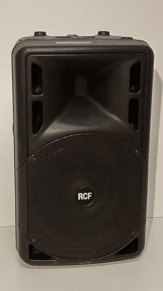 Pronájem - Aktivní reproduktor RCF ART 315 A mk III