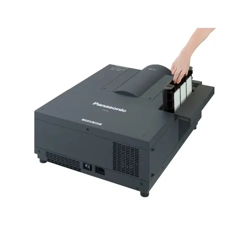Pronájem - Projektor Panasonic PT EX12K