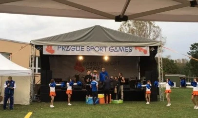 Pronájem - Mobilní stage, zastřešení 9x7m + pódium 8x6m
