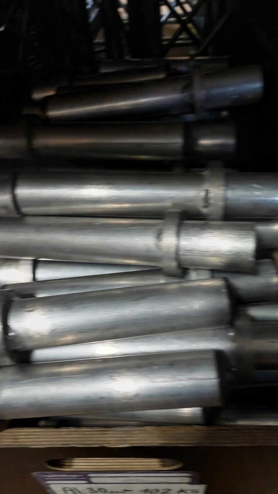 Al noha základní délka 1,1m