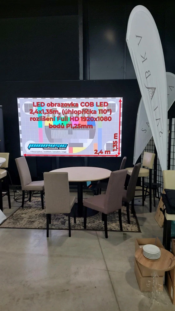 vnitřní COB LED 2,4x1,3,5m (úhlopříčka 110")