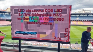 vnitřní COB LED 3x1,7m (úhlopříčka 135")