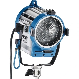 Pronájem - Arri 650 W