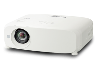 Pronájem - Panasonic PT-VZ580 EJ (5000 ANSI, XGA)